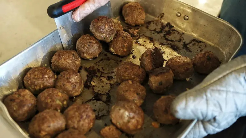 Browned meatballs fresh out of the oven, ready to serve