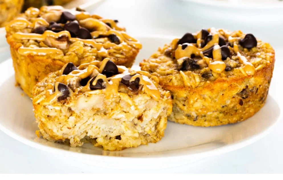 Healthy Peanut Butter Baked Oatmeal Cups
